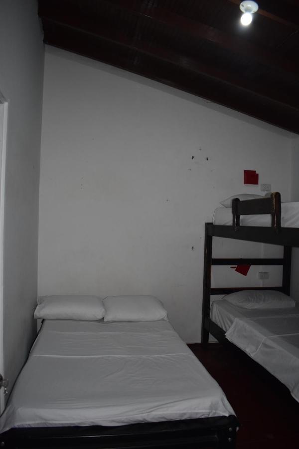 Esmed Hostel メデジン エクステリア 写真