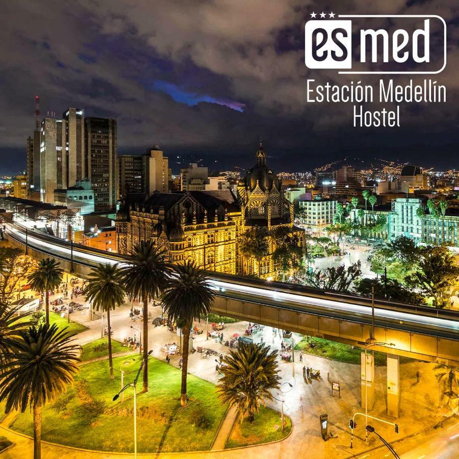 Esmed Hostel メデジン エクステリア 写真
